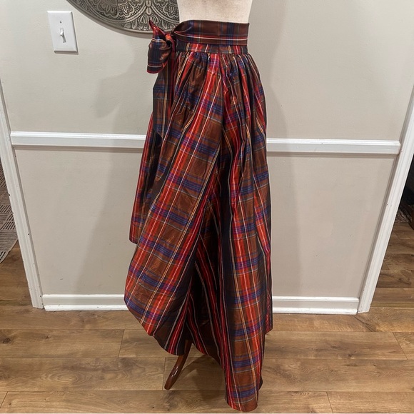 $498 Trina Turk Kalina skirt in red multi plaid - Picture 7 of 13